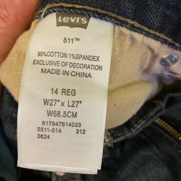 Levi  jeans - Picture 3 of 6